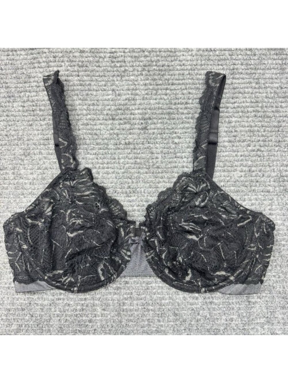 Bali Bra 34D Lace Desire Black Underwire Lightly Lined Full Coverage 6543